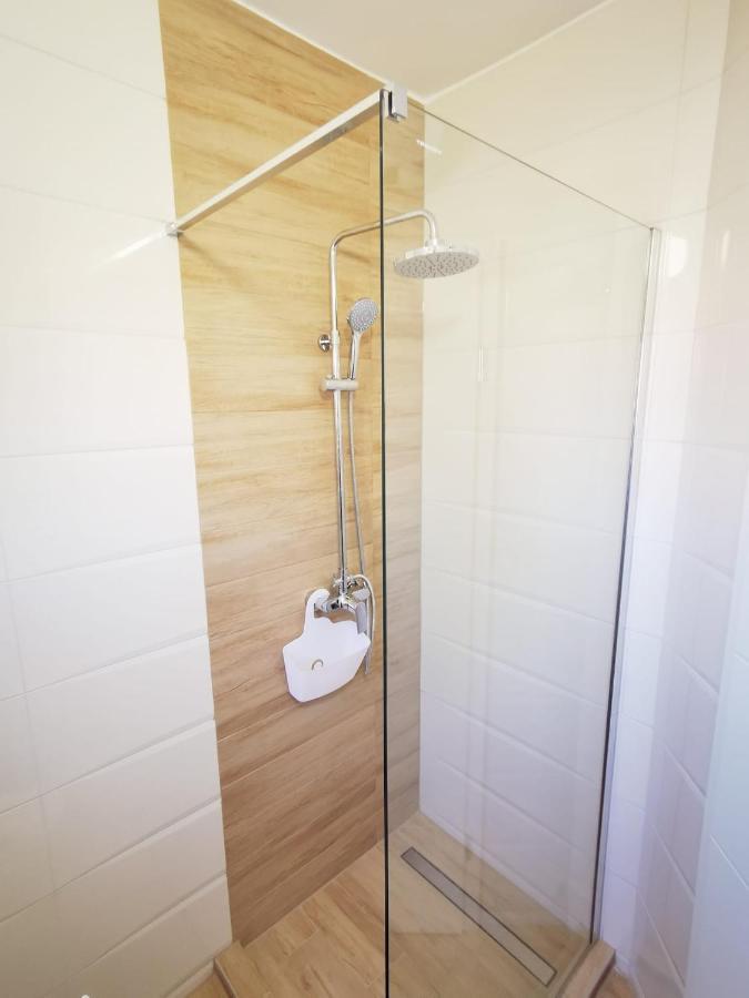 Apartmani Marco,Lukas,Patrick,David,Blizu Centra I Mora Sa Free Privatnim Parkingom Πούλα Εξωτερικό φωτογραφία