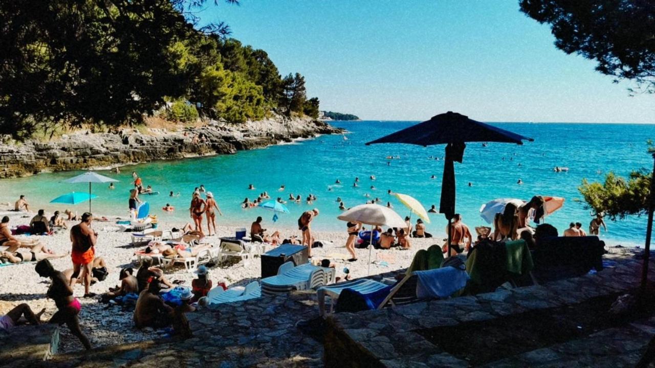 Apartmani Marco,Lukas,Patrick,David,Blizu Centra I Mora Sa Free Privatnim Parkingom Πούλα Εξωτερικό φωτογραφία