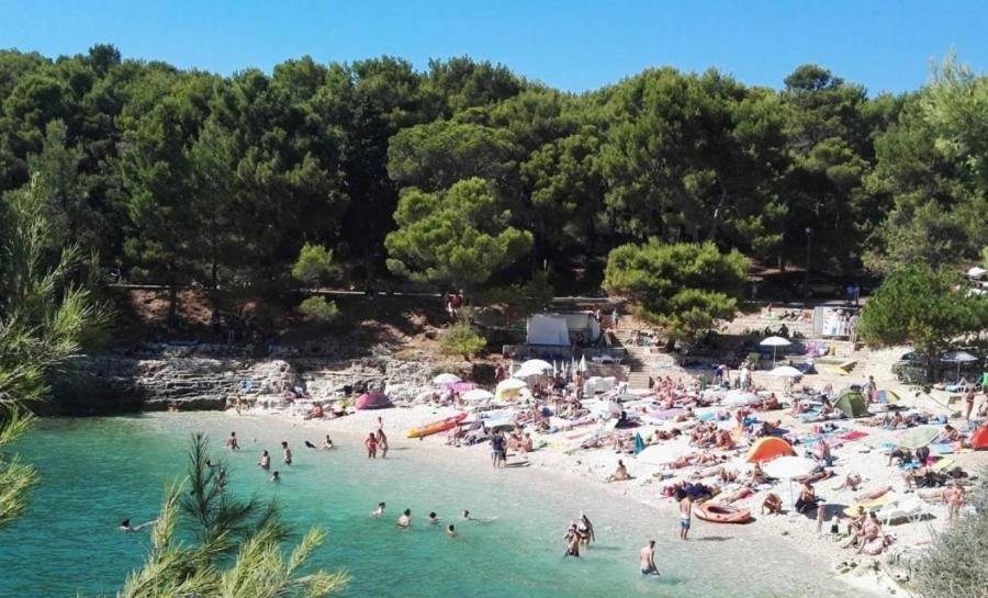 Apartmani Marco,Lukas,Patrick,David,Blizu Centra I Mora Sa Free Privatnim Parkingom Πούλα Εξωτερικό φωτογραφία