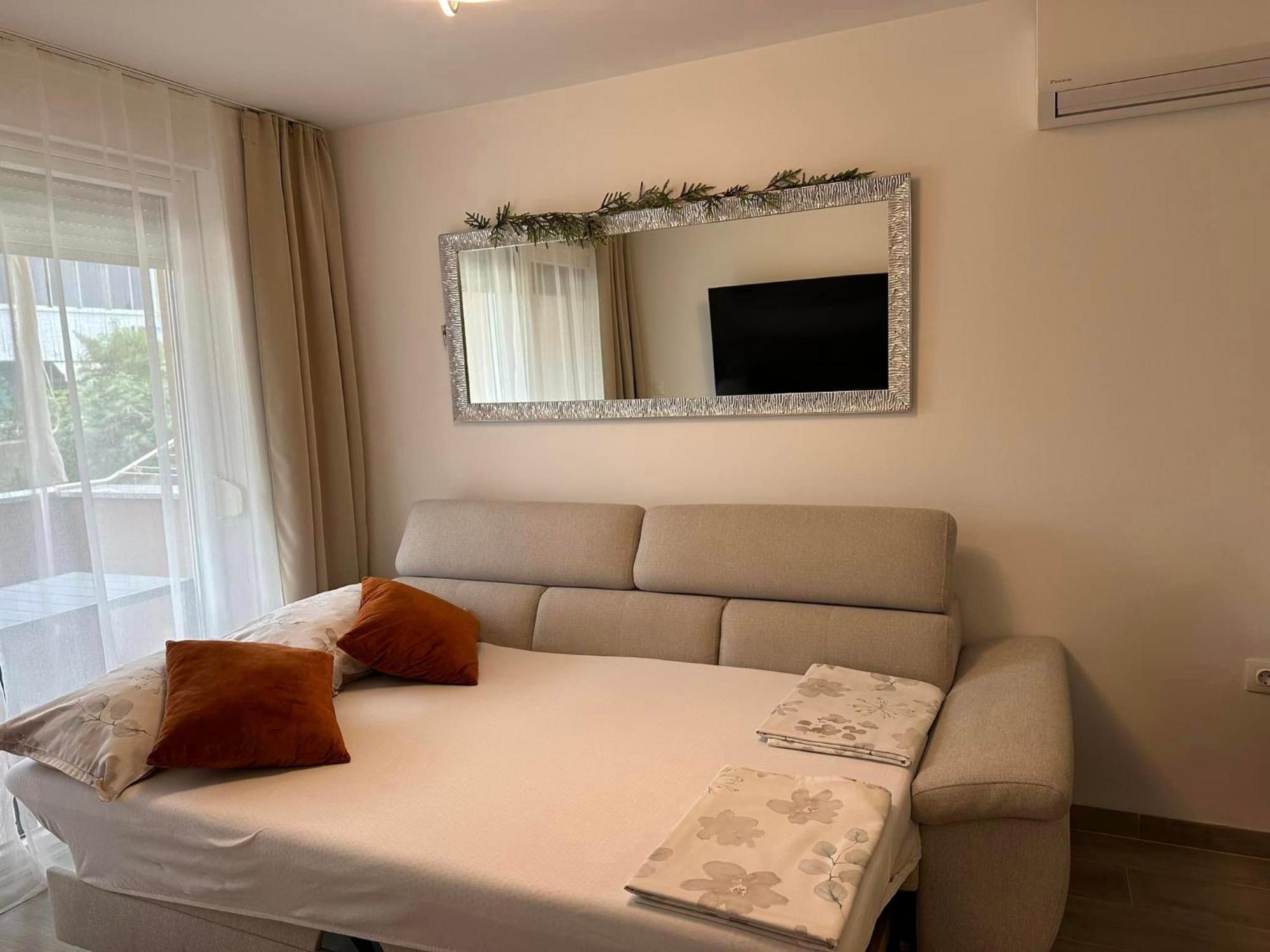 Apartmani Marco,Lukas,Patrick,David,Blizu Centra I Mora Sa Free Privatnim Parkingom Πούλα Εξωτερικό φωτογραφία